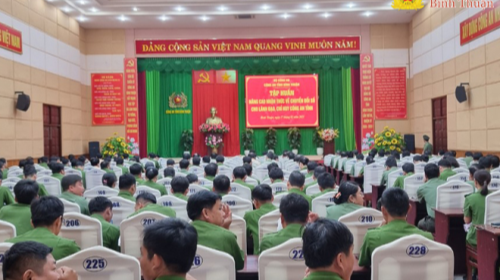 Tập huấn nâng cao nhận thức về chuyển đổi số cho cán bộ lãnh đạo lực lượng công an tỉnh Bình Thuận